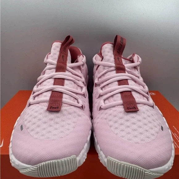 Nike Free Metcon 5 Pink Foam BRAND NEW Multiple Sizes - Picture 3 of 8